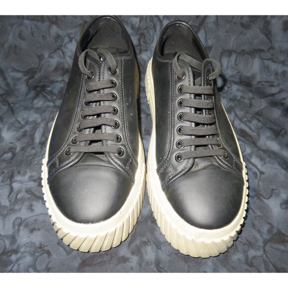 Zara black smooth leather lace up low top sneakers size 42 or US 9 - Picture 2 of 9